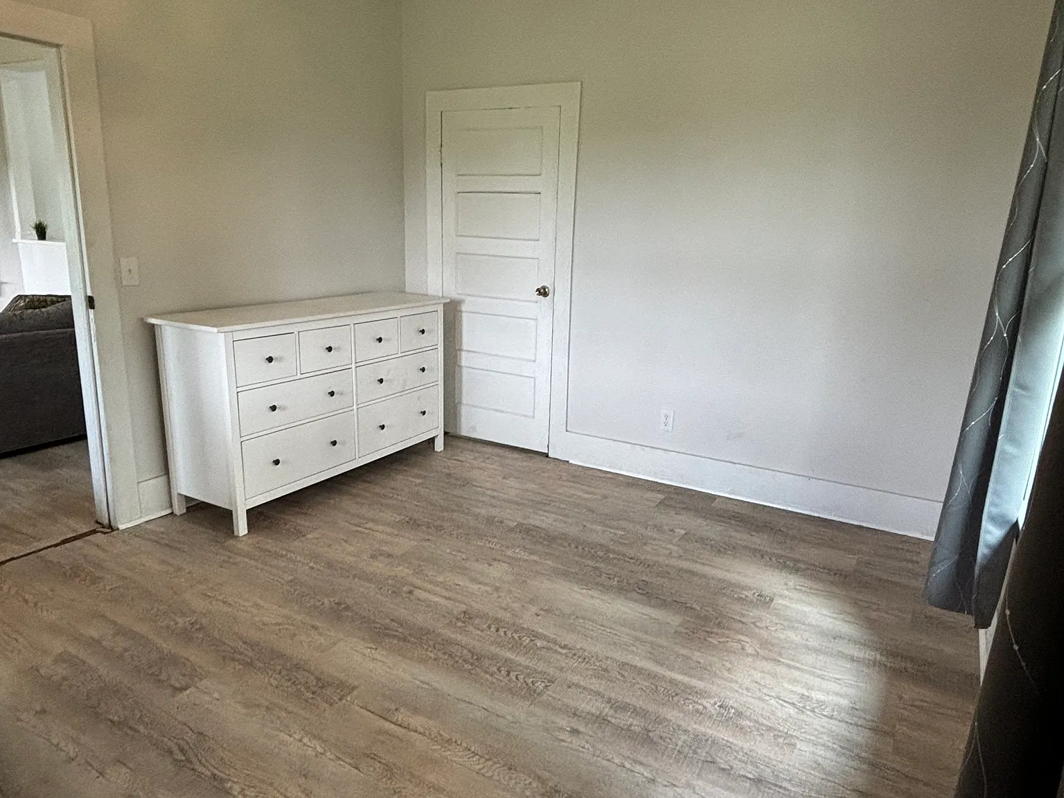 3 bed, 1200 sqft, $1,650 — Photo 4