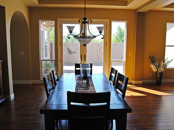 5th image of 8522 Las Brisas Cir