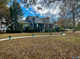 111 Kelley Rd, Albertville, AL 35950