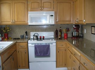 437 Camelback Rd, Pleasant Hill, CA 94523