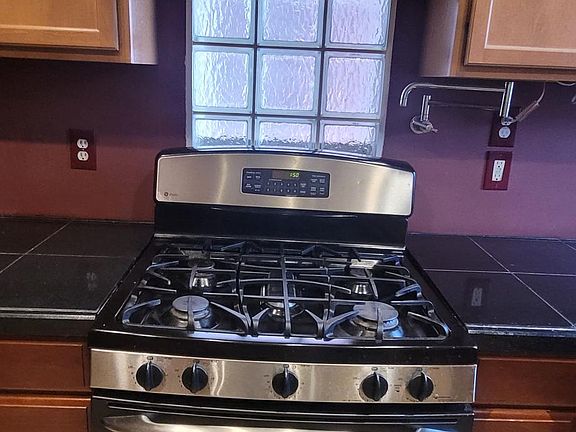GE Profile stove/oven