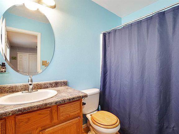 5th image of 640 Vela Ct