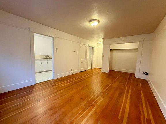 4th image of 561 Aloha St APT 205