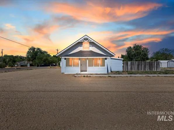 2415 Canyon Creek Rd, Mountain Home, ID 83647