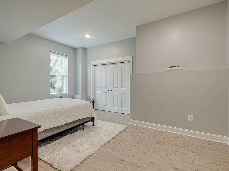 8231 Glover Dr — Photo 34