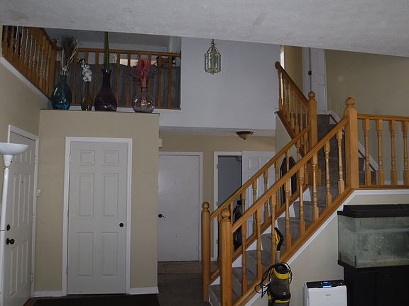 3rd image of 5822 Mustang Ct