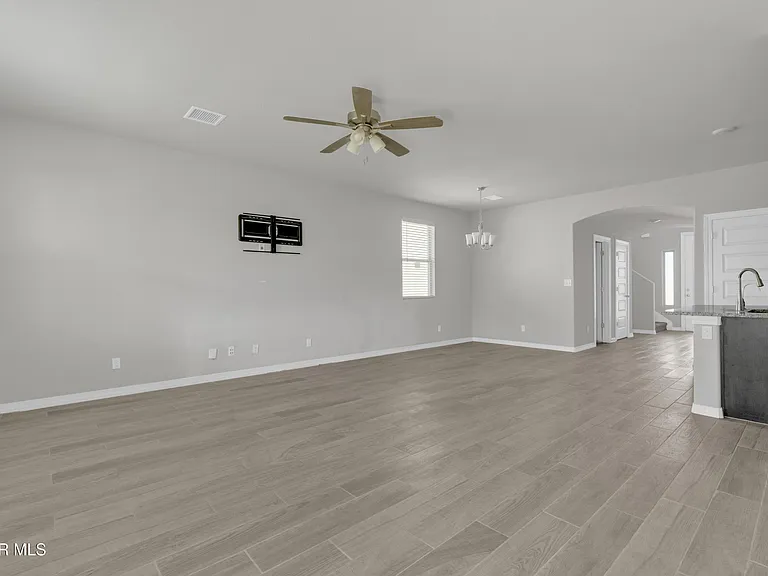 12260 Desert Wolf Ave — Photo 27