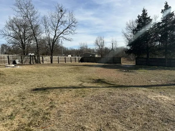 11776 Opal Lane, Neosho, MO 64850