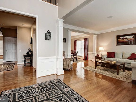 4th image of 10819 Mayfield Trace Pl