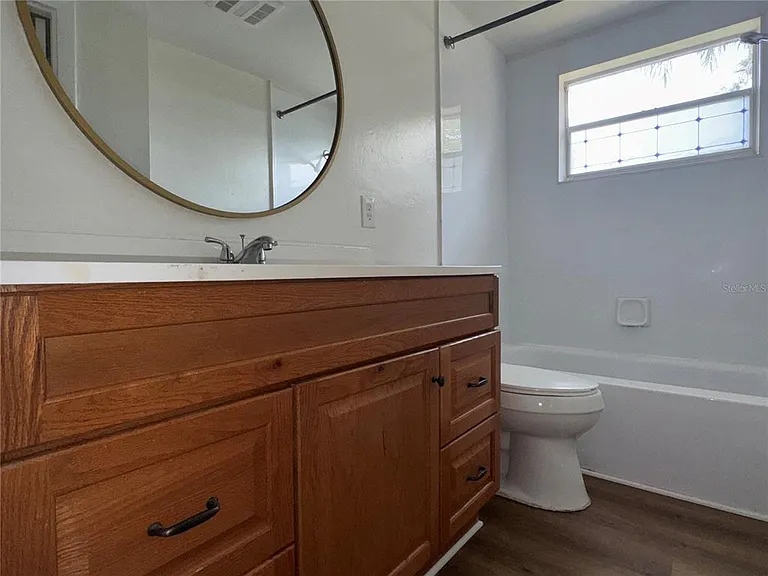 1801 N Taylor Rd — Photo 12
