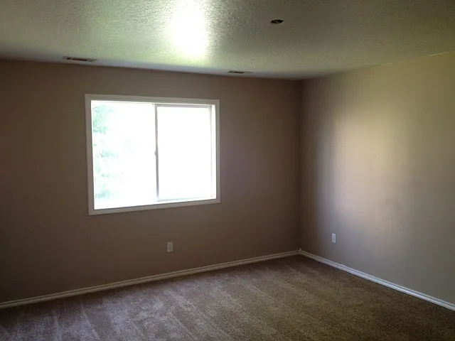 263 N Sunbird Ave — Photo 10