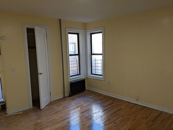 3rd image of 170 E 19th St APT 3A