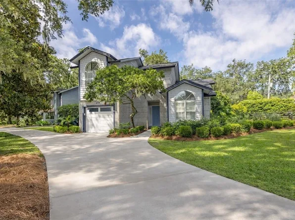 203 Grand Oaks Cir, Saint Simons Island, GA 31522