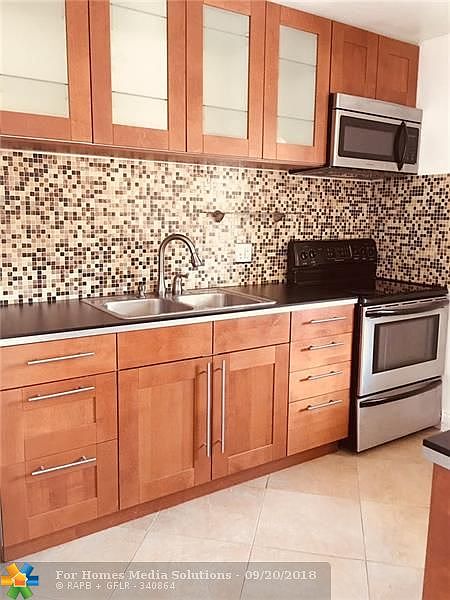 1st image of 6847 NW 30th Ave #5D