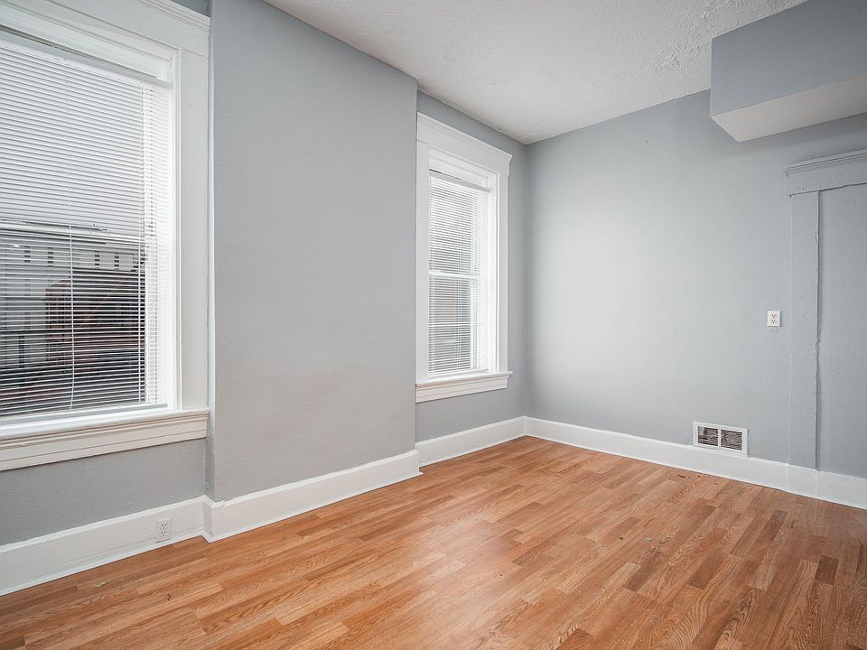 1st image of 1900 Colerain Ave APT 3