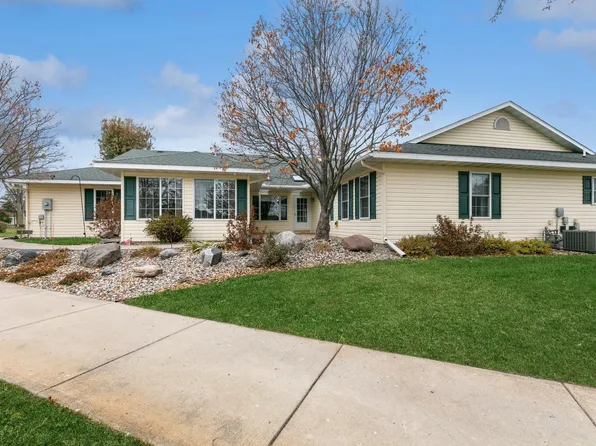 649 Paine Dr, Paynesville, MN 56362