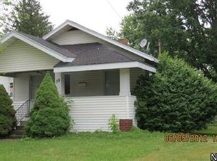 39 E Margaret Ave SE, Niles, OH 44446