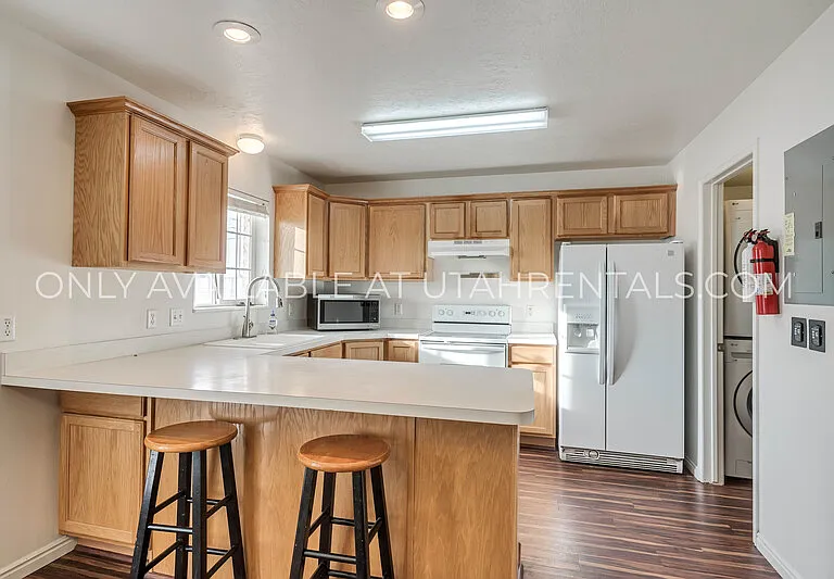 1342 S 1370 E — Photo 5