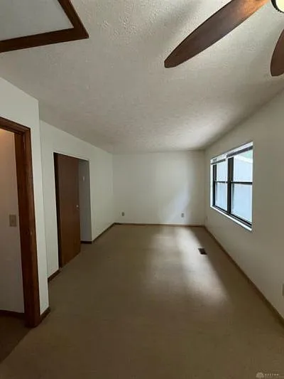 712 Hidden Valley Ct — Photo 15