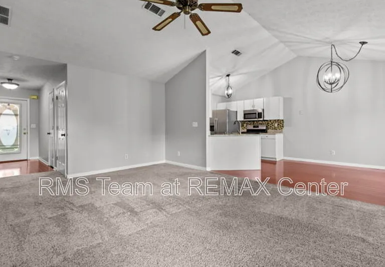 2979 Sentinel Cir — Photo 7