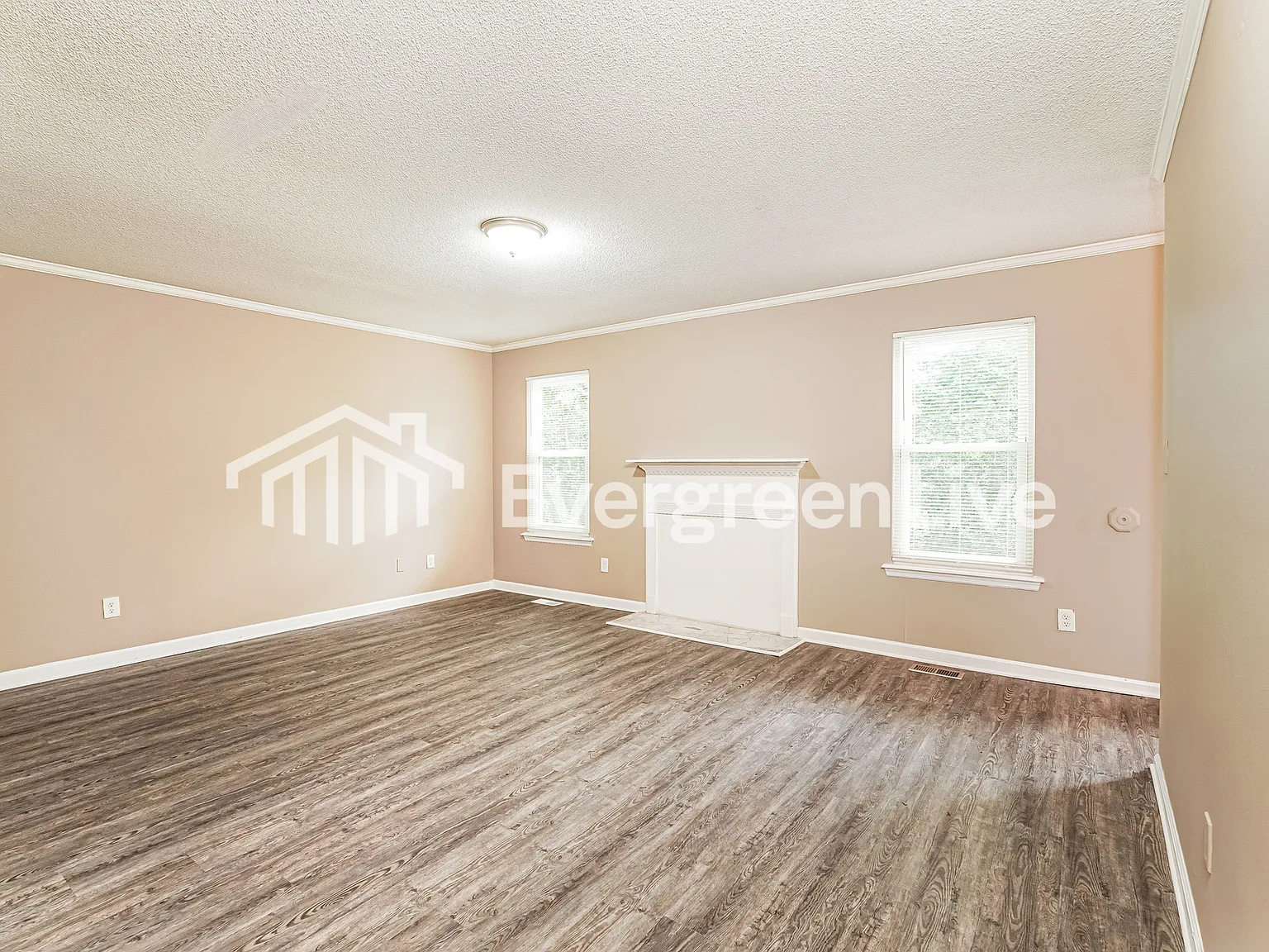 4 bed, 3.0 bath, 1836 sqft, $1,745 — Photo 4