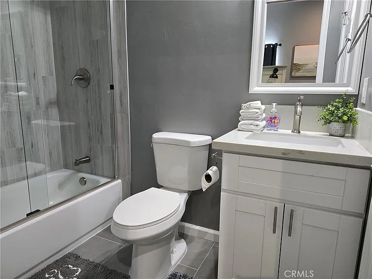 3175 K St — Photo 10
