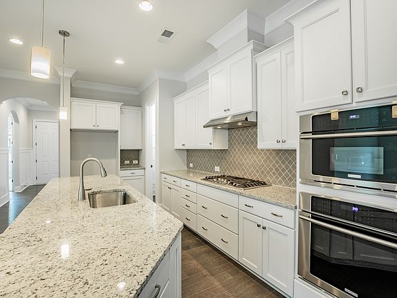 2nd image of 17932 Culross Ln