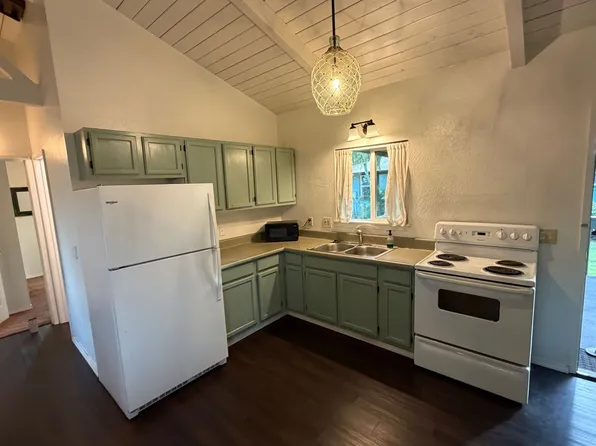 1106 S Kihei Rd, Kihei, HI 96753
