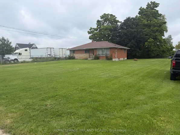 1780 Gore Rd, London, ON N5W 6B8