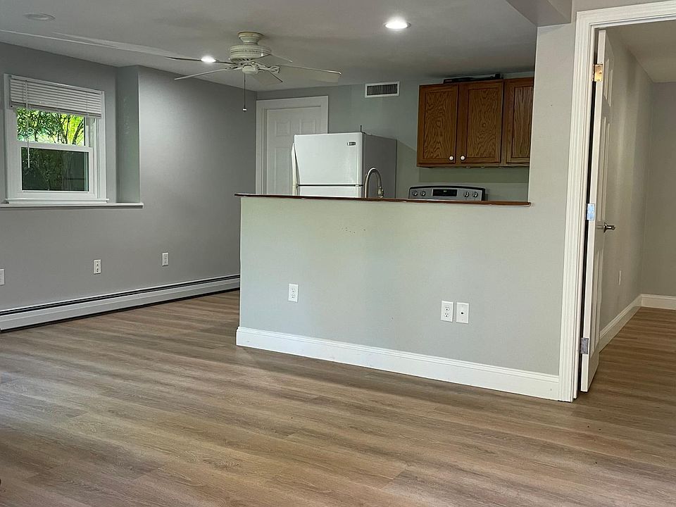 61 Washington St, Groveland, MA 01834 Zillow