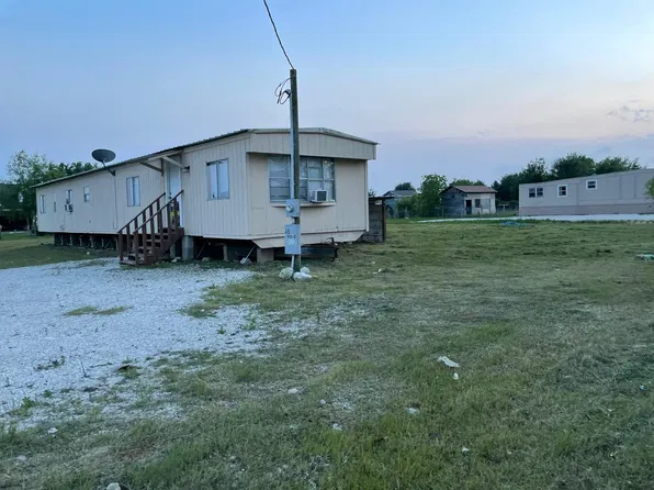 40 County Road 3557, Cleveland, TX 77327