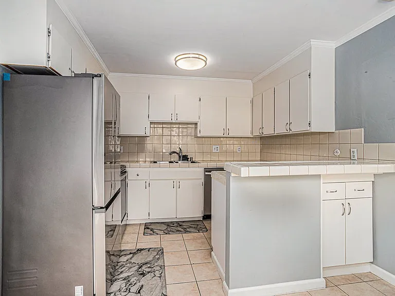 370 Santa Clara Ave #1 — Photo 13