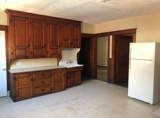 76 Howard St #2R, Lewiston, ME 04240