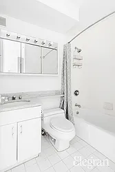 Rented by (Legacy) Elegran