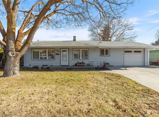 729 Gellatly St, Wenatchee, WA 98801