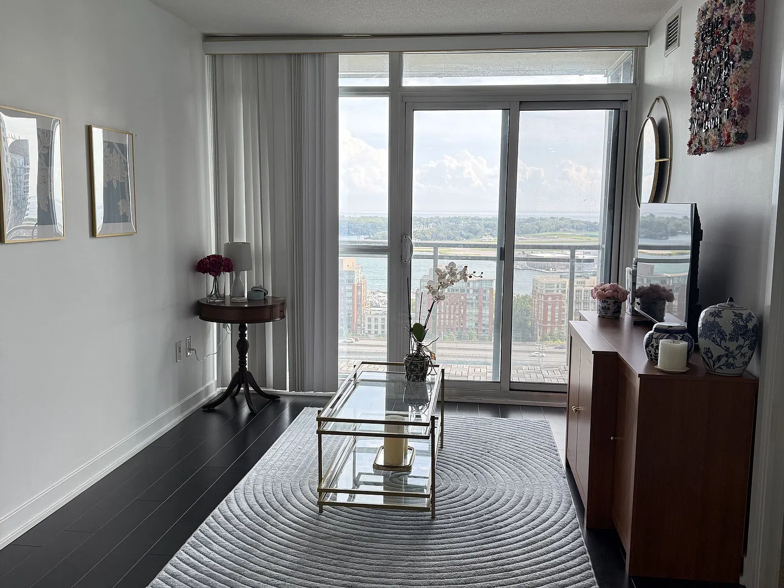 2 bed, $2,600 — Photo 3