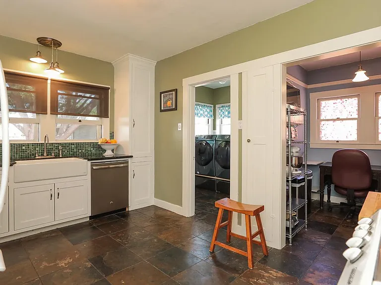 685 E Taylor St — Photo 7