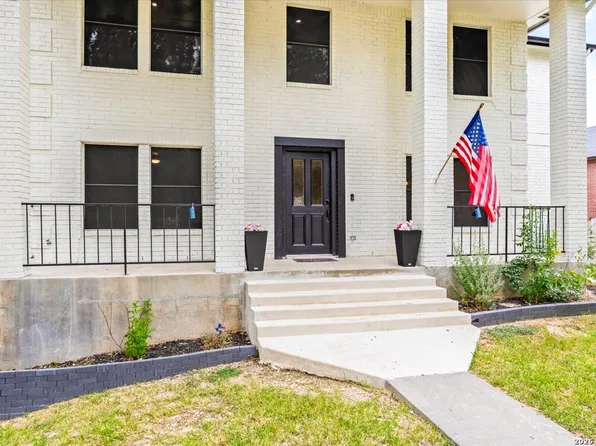 7738 OAKHILL PARK DR, San Antonio, TX 78249