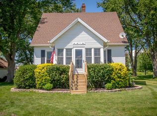6209 Adams St, Zeeland, MI 49464