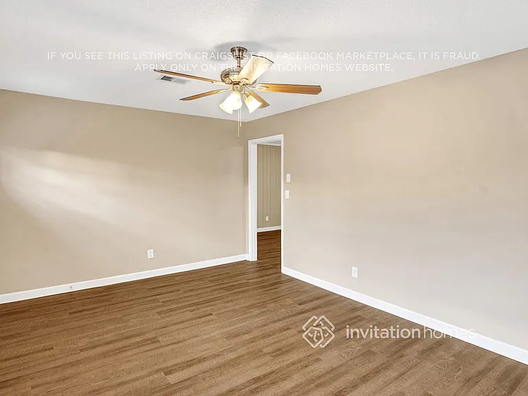 1223 Yuma St — Photo 7