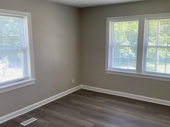 5th image of 1710 N Gray Ave