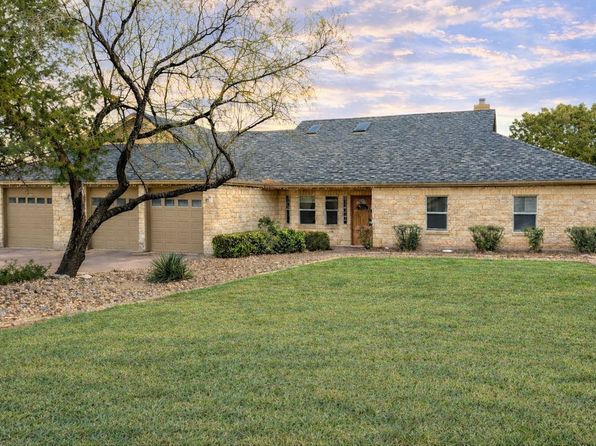 945 Wesley Ridge Dr