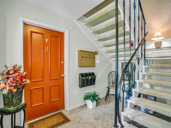 6345 Bandera Ave, Dallas, TX 75225