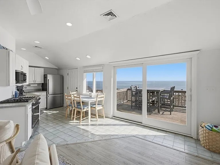 490 Ocean St #1 — Photo 14