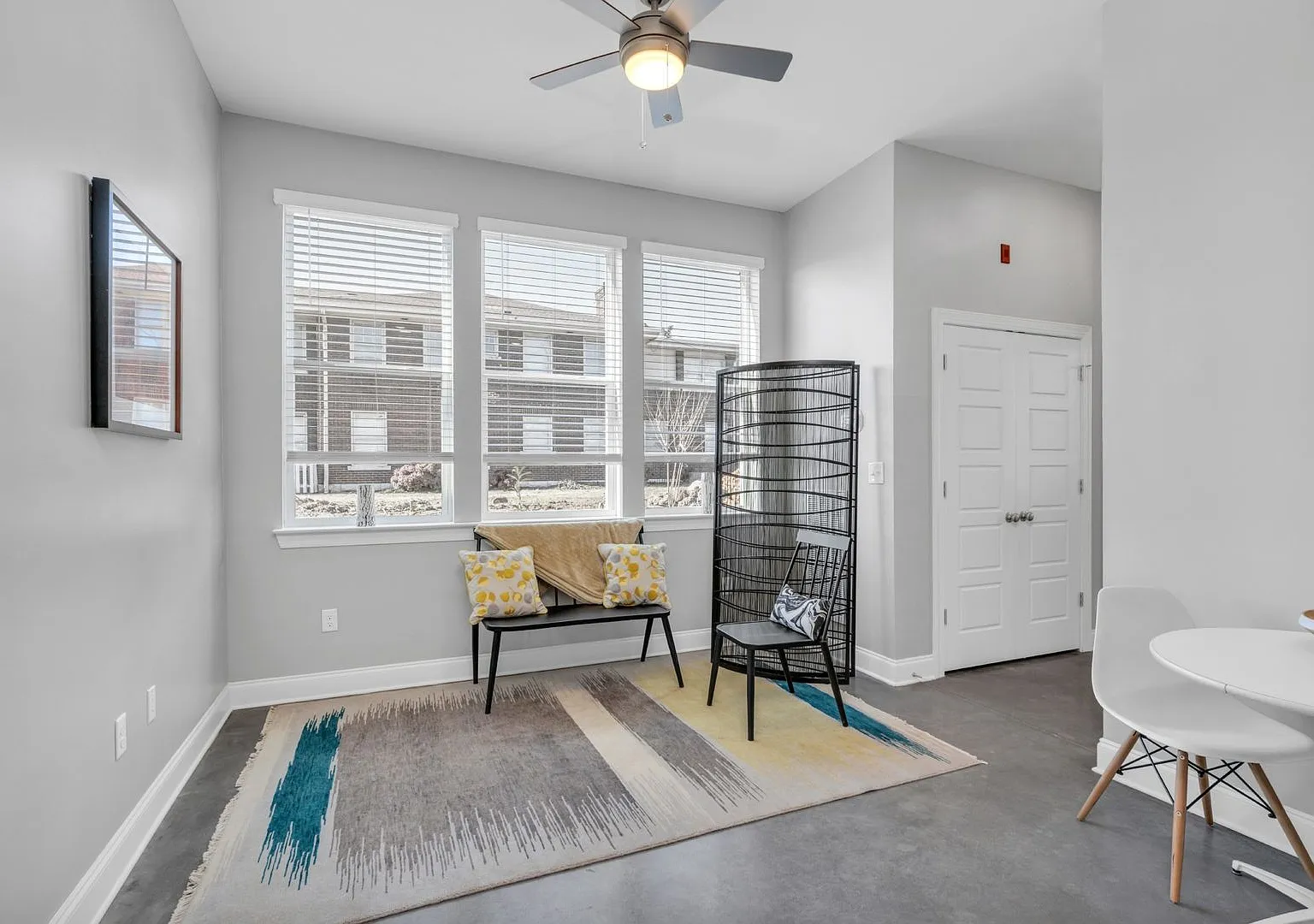 Bailey Row - 2109 — Photo 1