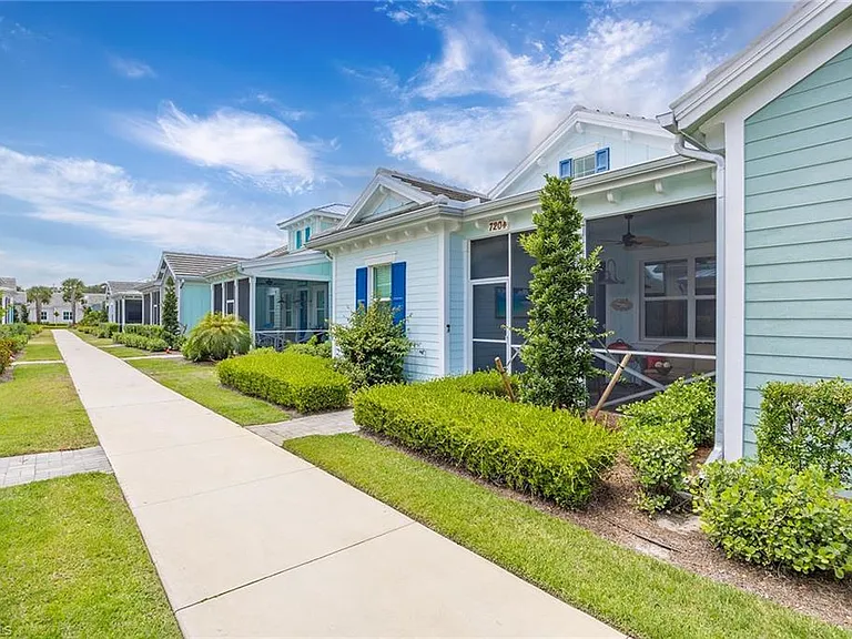7204 Cayo Coco Ln — Photo 2