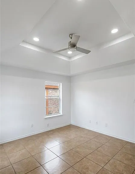 3317 Olga Ave — Photo 2