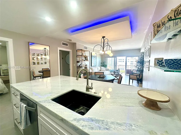 1980 S Ocean Dr #8D — Photo 8