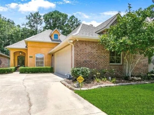 19238 Country Club Ln, Hammond, LA 70401
