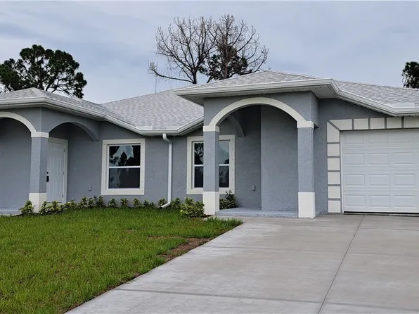 4636 Golfview Blvd, Lehigh Acres, FL 33973